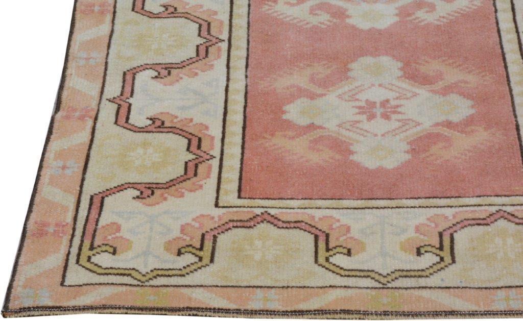Vintage Turkish Oushak