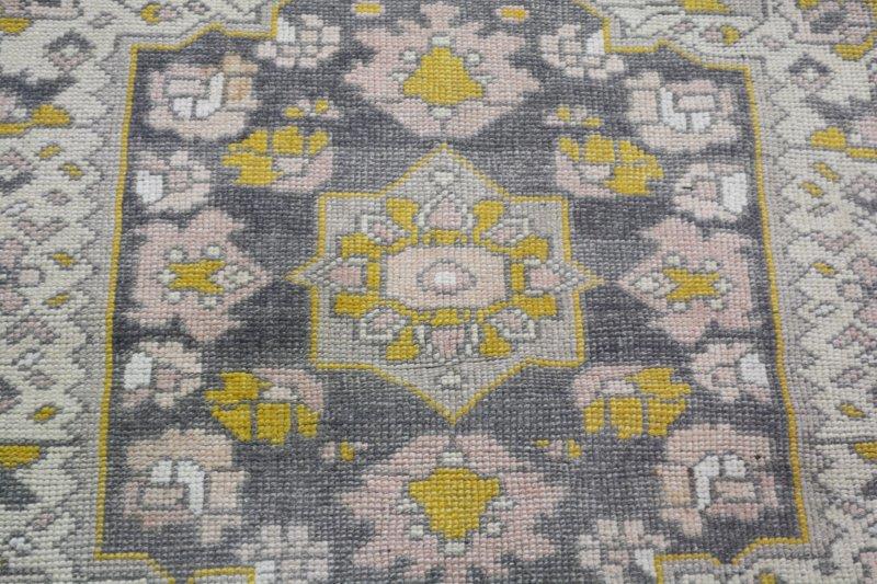 Vintage Turkish Oushak