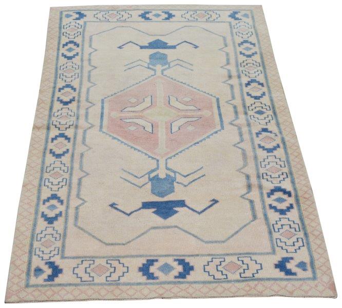 Vintage Turkish Oushak