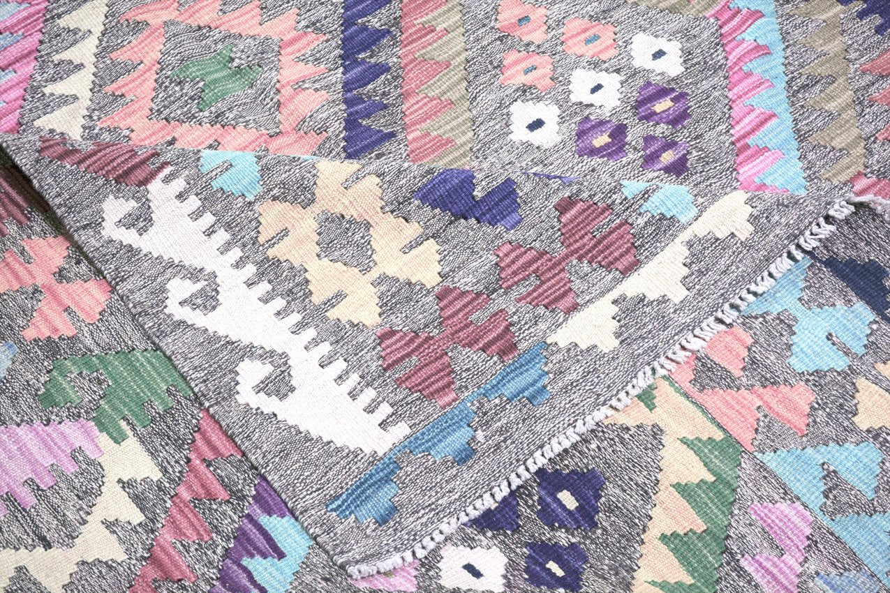 Afghan Maimana Kilim