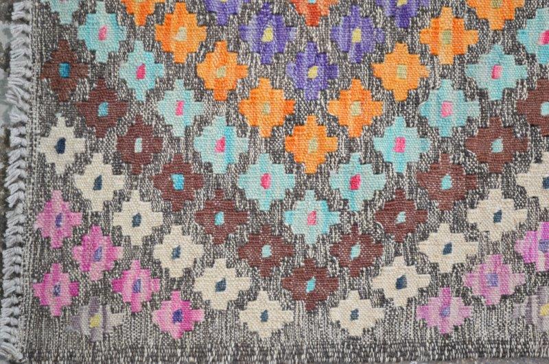 Afghan Maimana Kilim