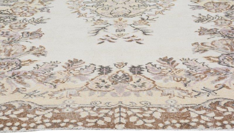 Vintage Turkish Whitewash
