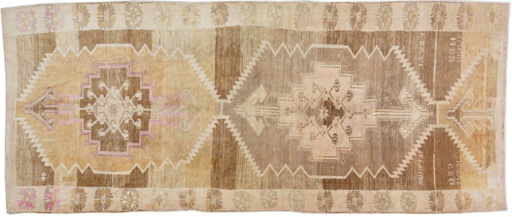 Vintage Turkish Oushak