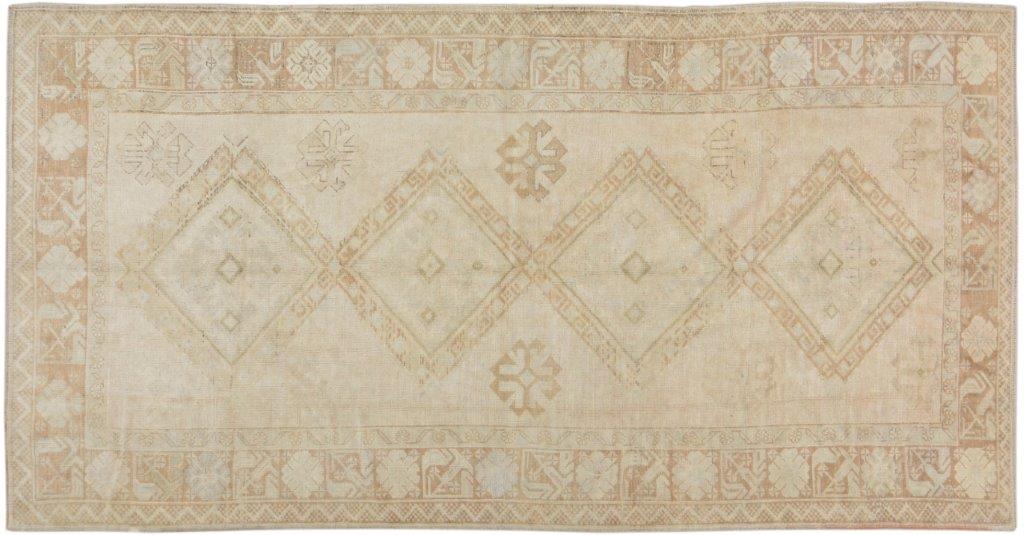 Vintage Turkish Oushak