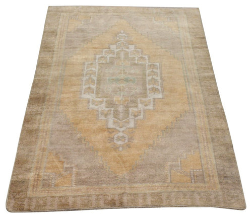 Vintage Turkish Oushak