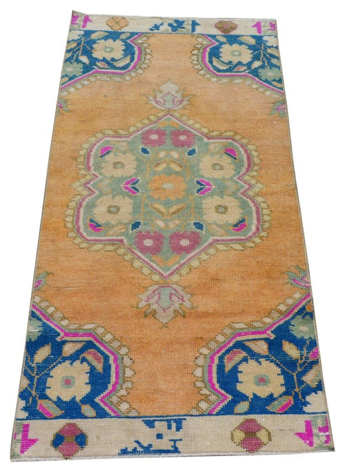 Vintage Turkish Oushak
