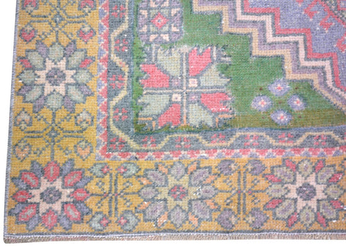 Vintage Turkish Oushak
