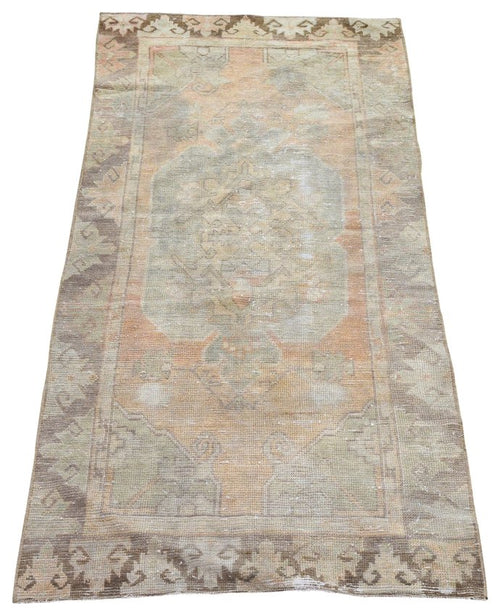 Vintage Turkish Oushak