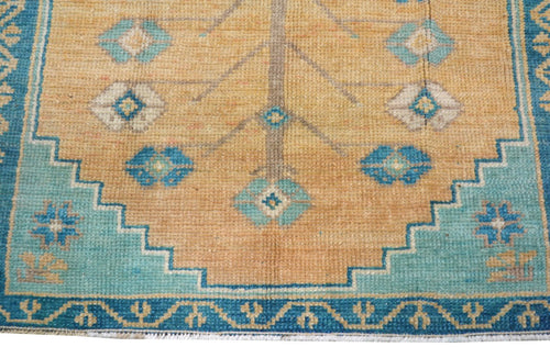 Vintage Turkish Oushak